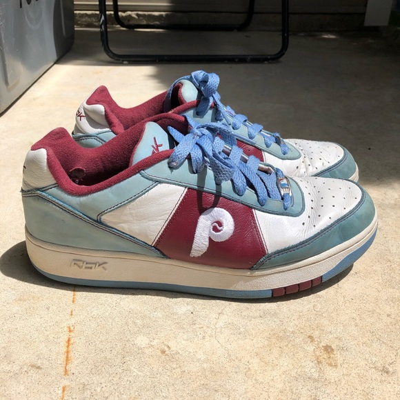 Philadelphia Phillies Reebok Shoe 